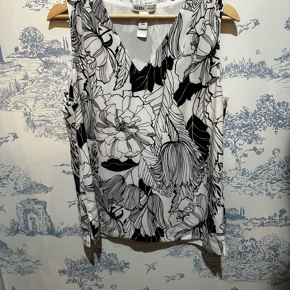 White House Black Market Black and White Floral Blouse